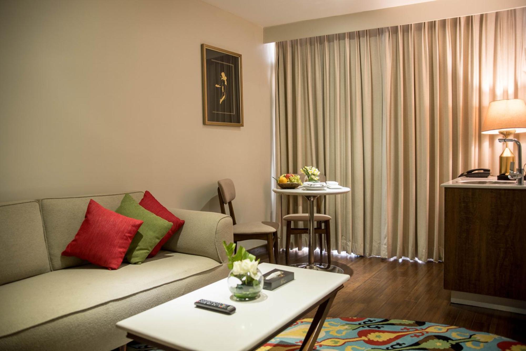 Hotel Dgates 拉合尔 外观 照片